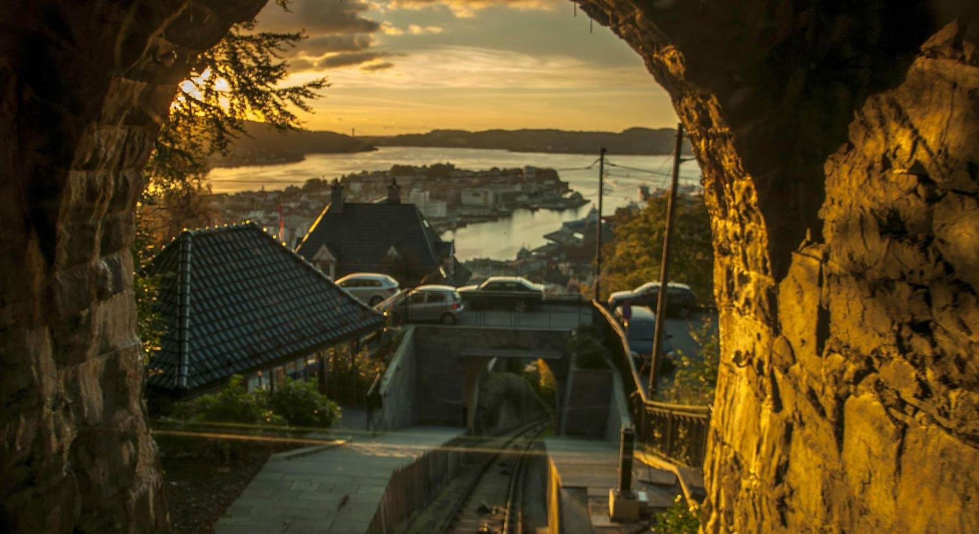 Dinbnb Apartments I 350M To Bryggen I Renovated 2023 I Quiet Top Apart 卑爾根 外观 照片